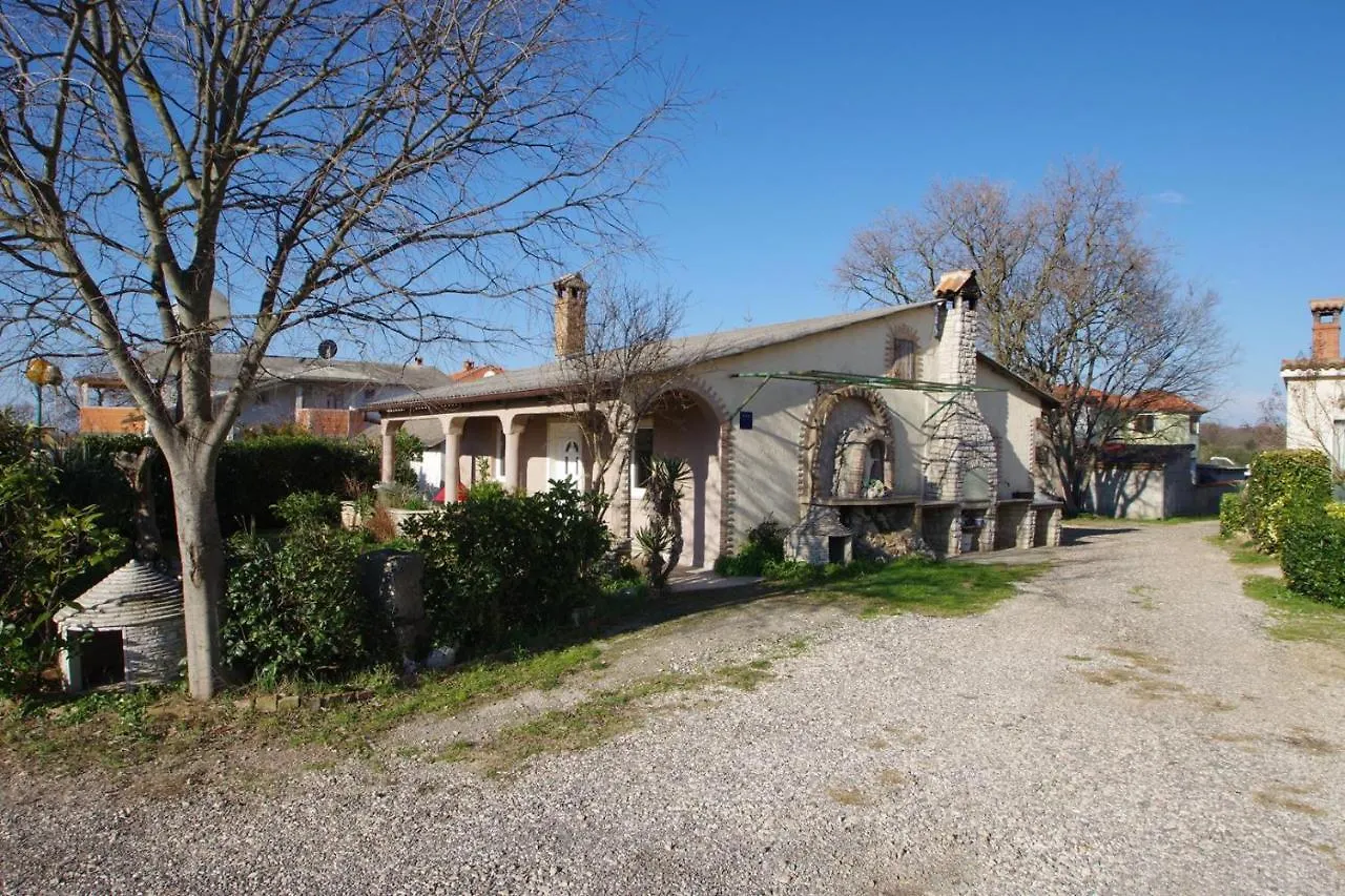Holiday Apartment Eric Pula Croatia