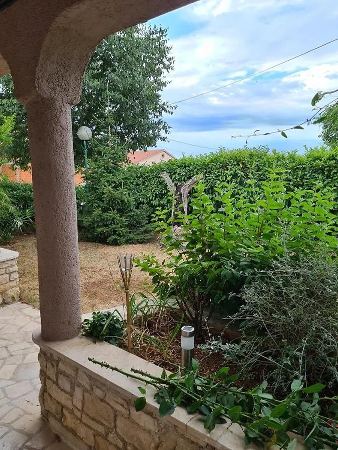 Holiday Apartment Eric Pula 0*,  Croatia